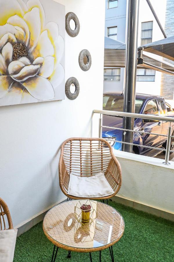 Fumo House Lifestyle Apartments Мидранд Екстериор снимка